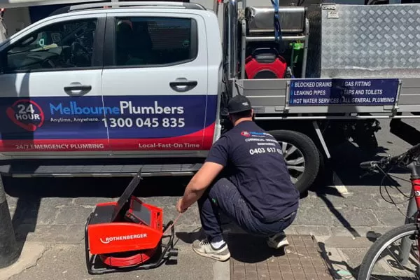 Local Caulfield Plumber with service van and equipment
